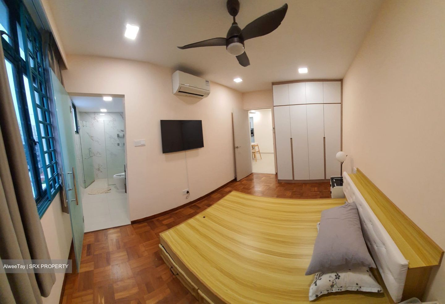 Regal Court (D12), Apartment #558094401